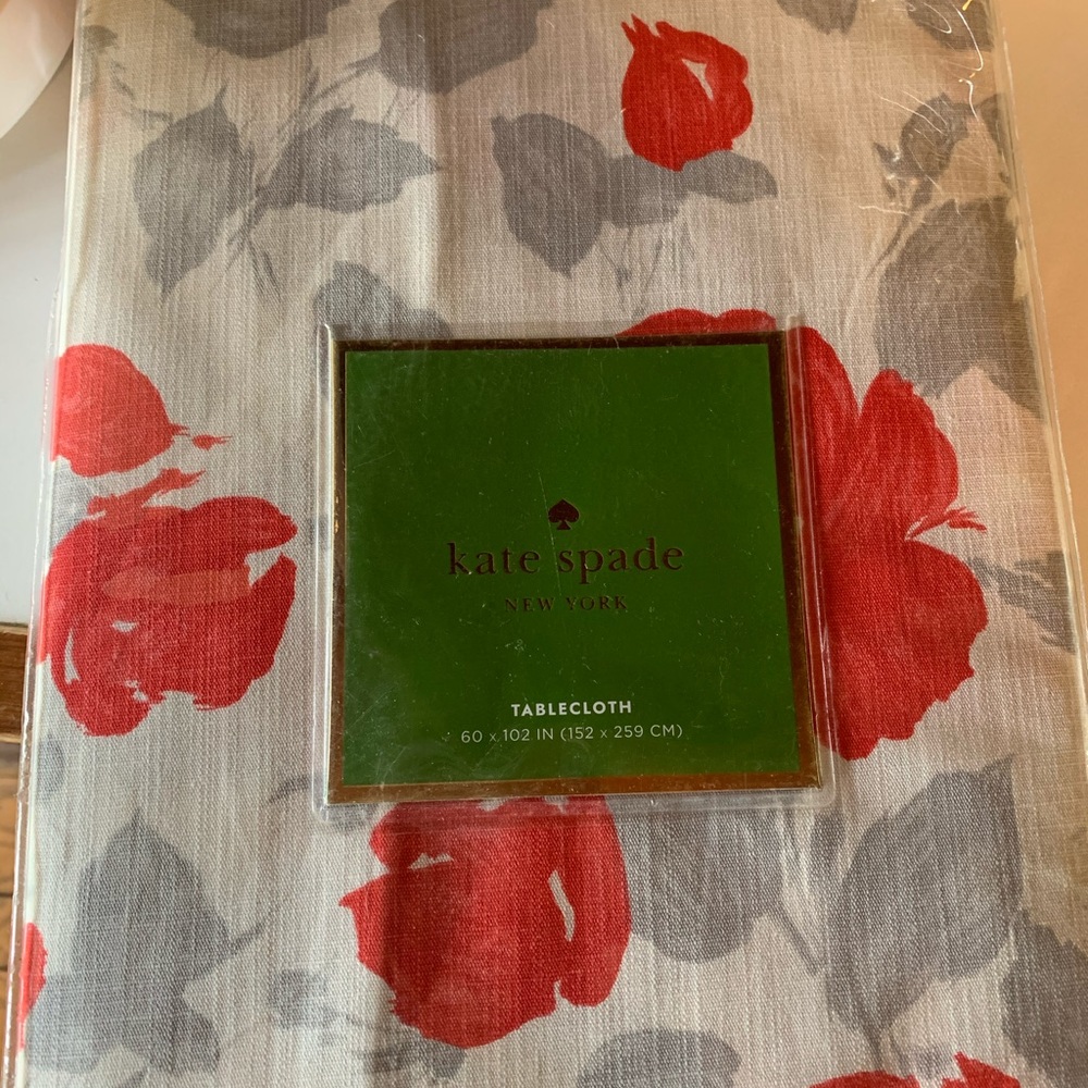 Kate spade table cloth